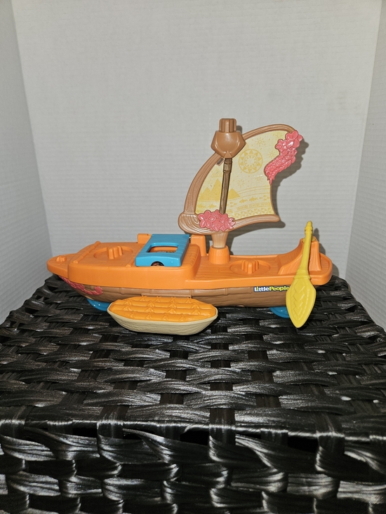 Little People Other - Little People Orange Sailing Moana Playboat Toy with Yellow Paddle